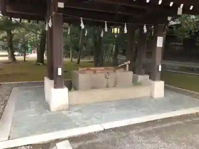 竈山神社の手水舎