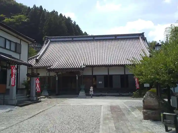 法光寺の本殿・本堂