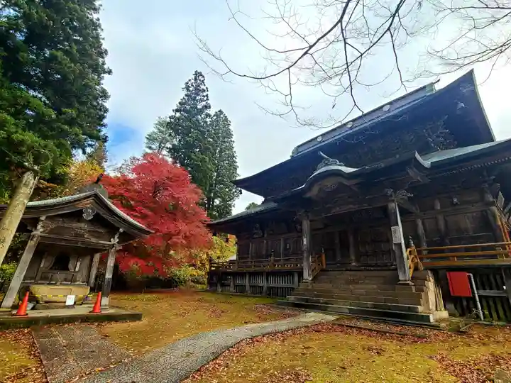 円蔵寺の本殿・本堂