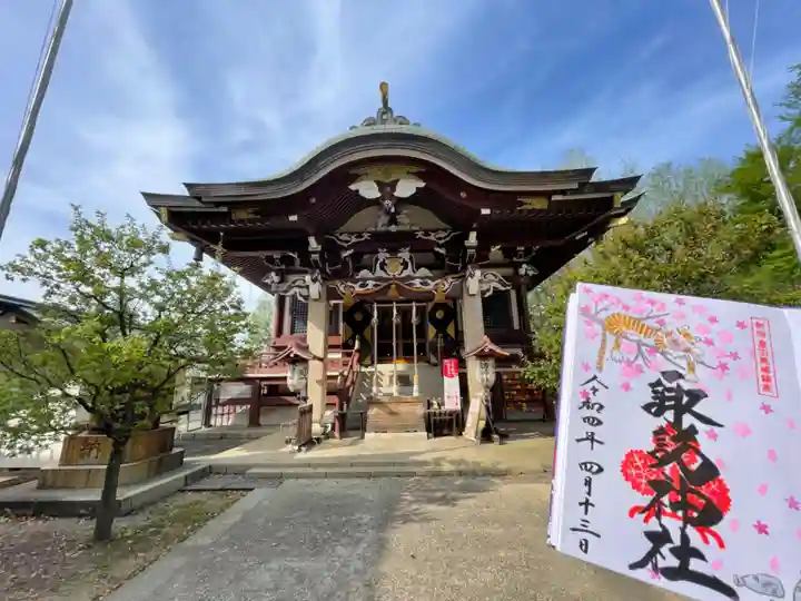 諏訪神社の本殿・本堂