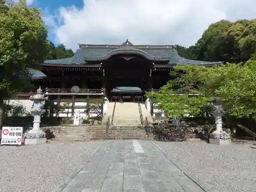 近江神宮の本殿・本堂