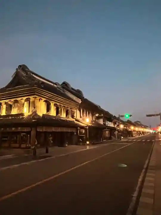 川越氷川神社の{uncategorized: "未分類", other: "その他", undefined: "問題あり", building: "その他建物", grave: "お墓", sacred_gate: "鳥居", guardian: "狛犬", statue: "像", buddha: "仏像", history: "歴史", nature: "自然", garden: "庭園", animal: "動物", pagoda: "塔", temizu: "手水舎", mountain_gate: "山門・神門", sanctuary: "本殿・本堂", subordinate: "末社・摂社", art: "芸術", scenery: "景色", jizo: "地蔵", ema: "絵馬", goshuin: "御朱印", omikuji: "おみくじ", items: "授与品その他", amulet: "お守り", goshuincho: "御朱印帳", eats: "食事", festival: "お祭り", votive_dance: "神楽", shichigosan: "七五三参", wedding: "結婚式", experience: "体験その他", initially: "初詣", around: "周辺", anti_infection: "感染症対策"}