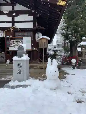 三輪神社の狛犬