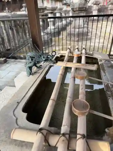 瀧山東照宮の{uncategorized: "未分類", other: "その他", undefined: "問題あり", building: "その他建物", grave: "お墓", sacred_gate: "鳥居", guardian: "狛犬", statue: "像", buddha: "仏像", history: "歴史", nature: "自然", garden: "庭園", animal: "動物", pagoda: "塔", temizu: "手水舎", mountain_gate: "山門・神門", sanctuary: "本殿・本堂", subordinate: "末社・摂社", art: "芸術", scenery: "景色", jizo: "地蔵", ema: "絵馬", goshuin: "御朱印", omikuji: "おみくじ", items: "授与品その他", amulet: "お守り", goshuincho: "御朱印帳", eats: "食事", festival: "お祭り", votive_dance: "神楽", shichigosan: "七五三参", wedding: "結婚式", experience: "体験その他", initially: "初詣", around: "周辺", anti_infection: "感染症対策"}