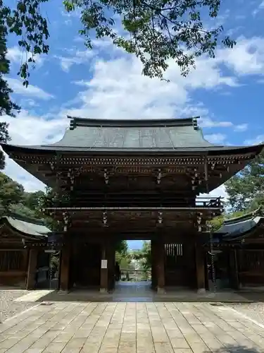 伊奈波神社の山門