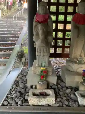 八事山 興正寺の地蔵
