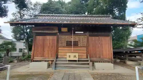 白山神社の本殿