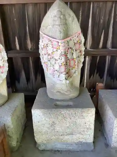 法岑寺の地蔵