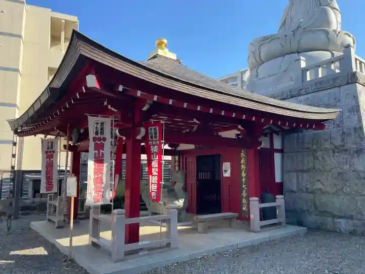 福徳院不動尊の{uncategorized: "未分類", other: "その他", undefined: "問題あり", building: "その他建物", grave: "お墓", sacred_gate: "鳥居", guardian: "狛犬", statue: "像", buddha: "仏像", history: "歴史", nature: "自然", garden: "庭園", animal: "動物", pagoda: "塔", temizu: "手水舎", mountain_gate: "山門・神門", sanctuary: "本殿・本堂", subordinate: "末社・摂社", art: "芸術", scenery: "景色", jizo: "地蔵", ema: "絵馬", goshuin: "御朱印", omikuji: "おみくじ", items: "授与品その他", amulet: "お守り", goshuincho: "御朱印帳", eats: "食事", festival: "お祭り", votive_dance: "神楽", shichigosan: "七五三参", wedding: "結婚式", experience: "体験その他", initially: "初詣", around: "周辺", anti_infection: "感染症対策"}