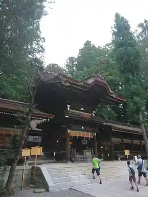 諏訪大社下社秋宮の本殿・本堂