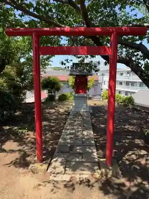 社宮司神社の{uncategorized: "未分類", other: "その他", undefined: "問題あり", building: "その他建物", grave: "お墓", sacred_gate: "鳥居", guardian: "狛犬", statue: "像", buddha: "仏像", history: "歴史", nature: "自然", garden: "庭園", animal: "動物", pagoda: "塔", temizu: "手水舎", mountain_gate: "山門・神門", sanctuary: "本殿・本堂", subordinate: "末社・摂社", art: "芸術", scenery: "景色", jizo: "地蔵", ema: "絵馬", goshuin: "御朱印", omikuji: "おみくじ", items: "授与品その他", amulet: "お守り", goshuincho: "御朱印帳", eats: "食事", festival: "お祭り", votive_dance: "神楽", shichigosan: "七五三参", wedding: "結婚式", experience: "体験その他", initially: "初詣", around: "周辺", anti_infection: "感染症対策"}