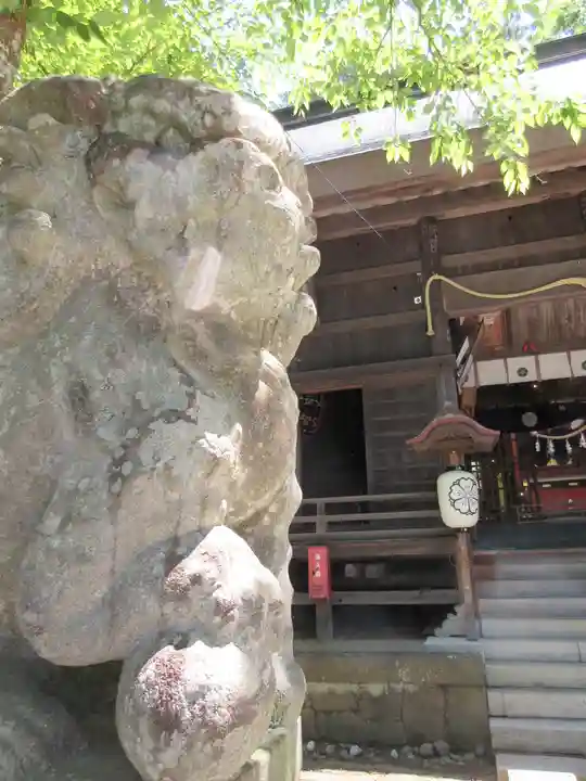 河口浅間神社の本殿・本堂