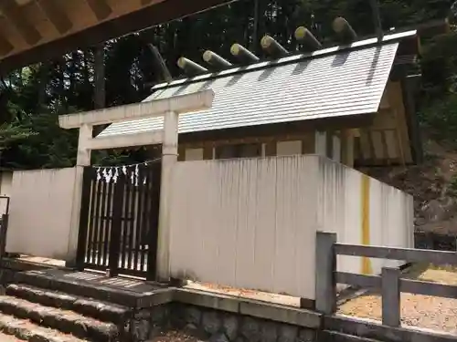 小河内神社の本殿