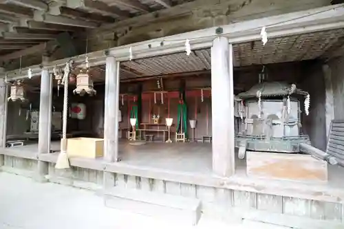 吉野水分神社（吉野町）の本殿・本堂