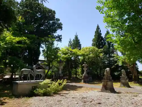 春日神社の建物その他