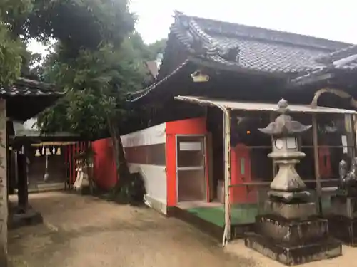 三蔵稲荷神社の本殿・本堂
