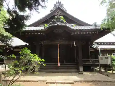 成顕寺の本殿・本堂