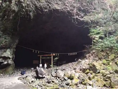 天安河原宮(宮崎県)