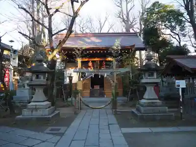 仲町氷川神社の本殿・本堂
