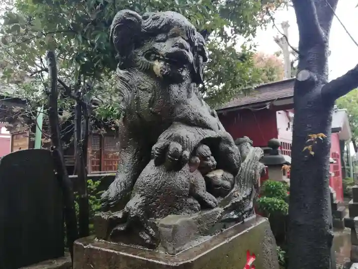 羽田神社の狛犬