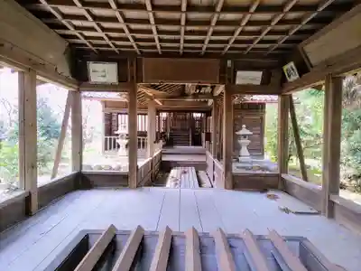 宇太志神社の本殿・本堂