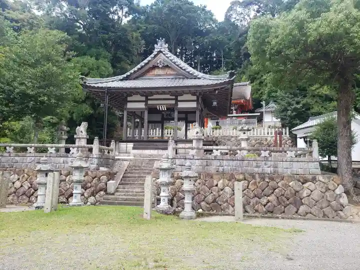 檜尾神社の本殿・本堂