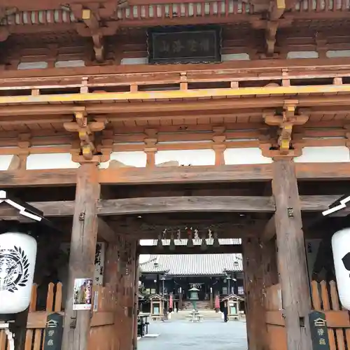 総持寺の山門・神門
