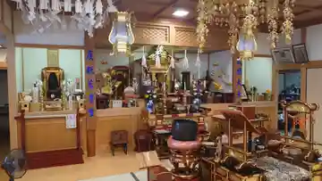 七面山 妙恵寺の本殿・本堂