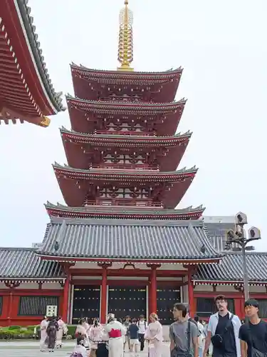 浅草寺の塔