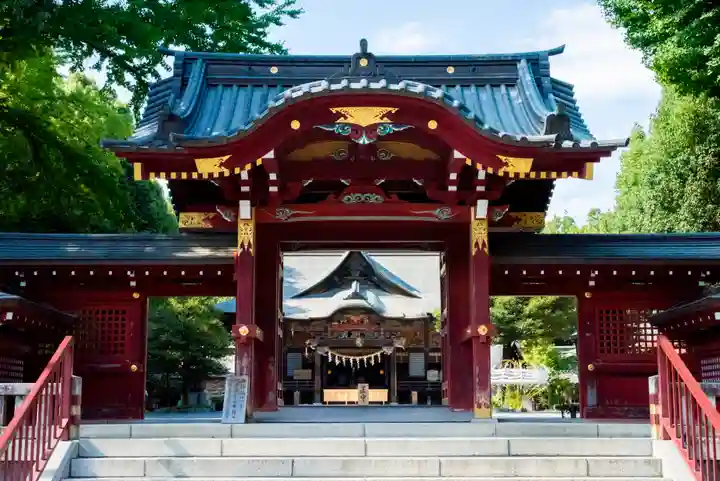 秩父神社の山門・神門
