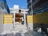 北青山秋葉神社(稲荷神社)の鳥居