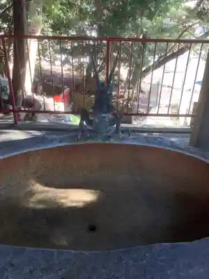 五社稲荷社の手水舎