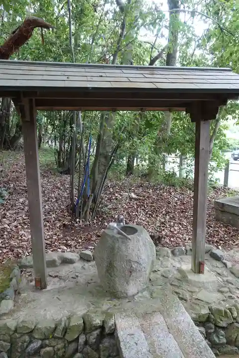 須久久神社の手水舎