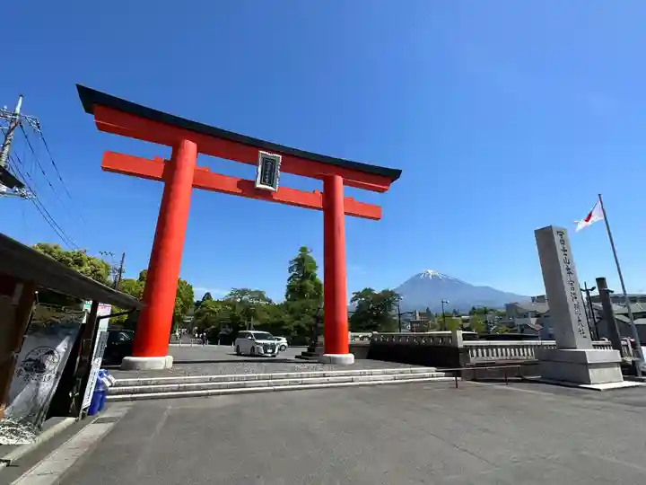 富士山本宮浅間大社(静岡県)