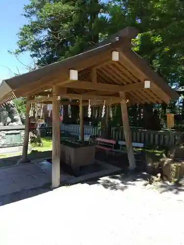 諏訪大社の手水舎