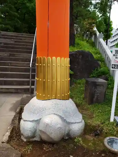 穴八幡宮の狛犬