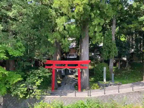 須山浅間神社の鳥居