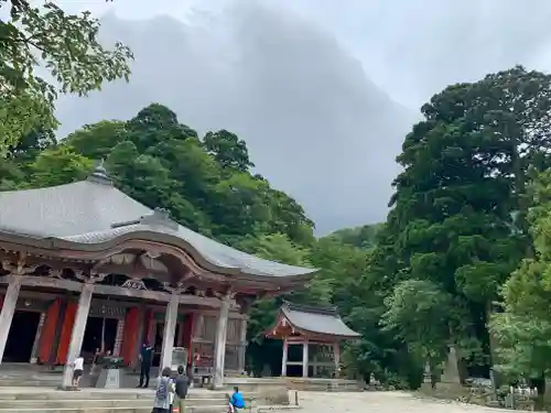 大山寺の本殿