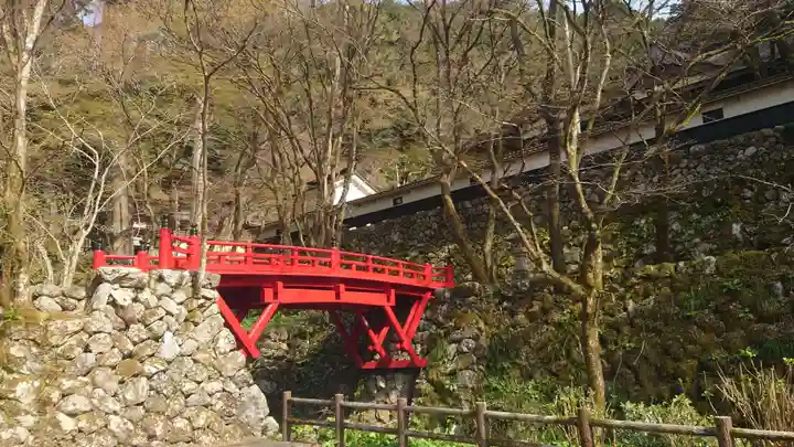 横蔵寺(岐阜県)