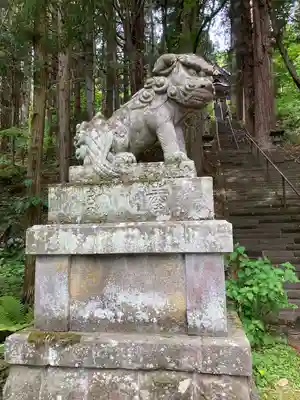 戸隠神社宝光社の狛犬