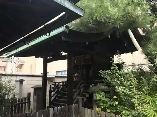 新玉津島神社の本殿