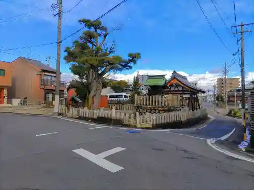 八劔社（土古町）のその他建物