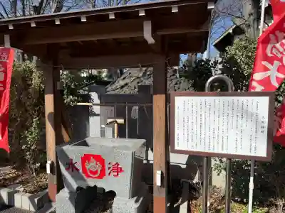 久助稲荷神社の{uncategorized: "未分類", other: "その他", undefined: "問題あり", building: "その他建物", grave: "お墓", sacred_gate: "鳥居", guardian: "狛犬", statue: "像", buddha: "仏像", history: "歴史", nature: "自然", garden: "庭園", animal: "動物", pagoda: "塔", temizu: "手水舎", mountain_gate: "山門・神門", sanctuary: "本殿・本堂", subordinate: "末社・摂社", art: "芸術", scenery: "景色", jizo: "地蔵", ema: "絵馬", goshuin: "御朱印", omikuji: "おみくじ", items: "授与品その他", amulet: "お守り", goshuincho: "御朱印帳", eats: "食事", festival: "お祭り", votive_dance: "神楽", shichigosan: "七五三参", wedding: "結婚式", experience: "体験その他", initially: "初詣", around: "周辺", anti_infection: "感染症対策"}