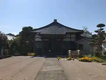 高徳院の本殿・本堂