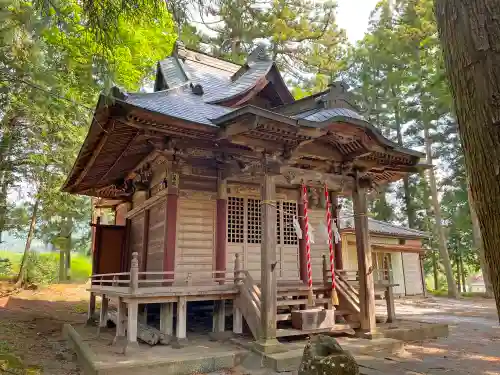 武内神社の本殿・本堂