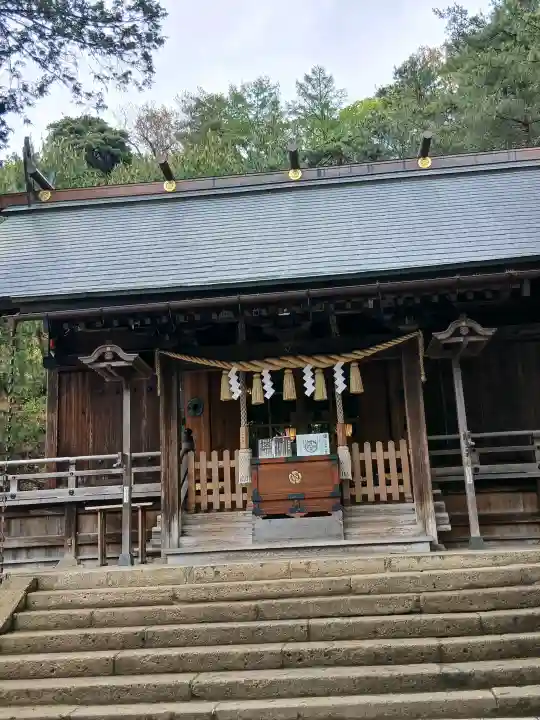 建勲神社の{uncategorized: "未分類", other: "その他", undefined: "問題あり", building: "その他建物", grave: "お墓", sacred_gate: "鳥居", guardian: "狛犬", statue: "像", buddha: "仏像", history: "歴史", nature: "自然", garden: "庭園", animal: "動物", pagoda: "塔", temizu: "手水舎", mountain_gate: "山門・神門", sanctuary: "本殿・本堂", subordinate: "末社・摂社", art: "芸術", scenery: "景色", jizo: "地蔵", ema: "絵馬", goshuin: "御朱印", omikuji: "おみくじ", items: "授与品その他", amulet: "お守り", goshuincho: "御朱印帳", eats: "食事", festival: "お祭り", votive_dance: "神楽", shichigosan: "七五三参", wedding: "結婚式", experience: "体験その他", initially: "初詣", around: "周辺", anti_infection: "感染症対策"}