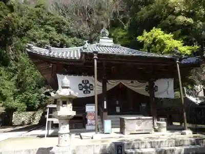 八栗寺の本殿・本堂