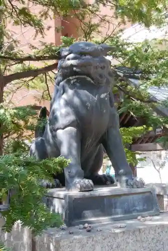 三吉神社の狛犬