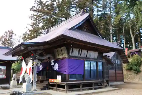 長屋神社の本殿