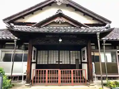 真興寺の本殿・本堂